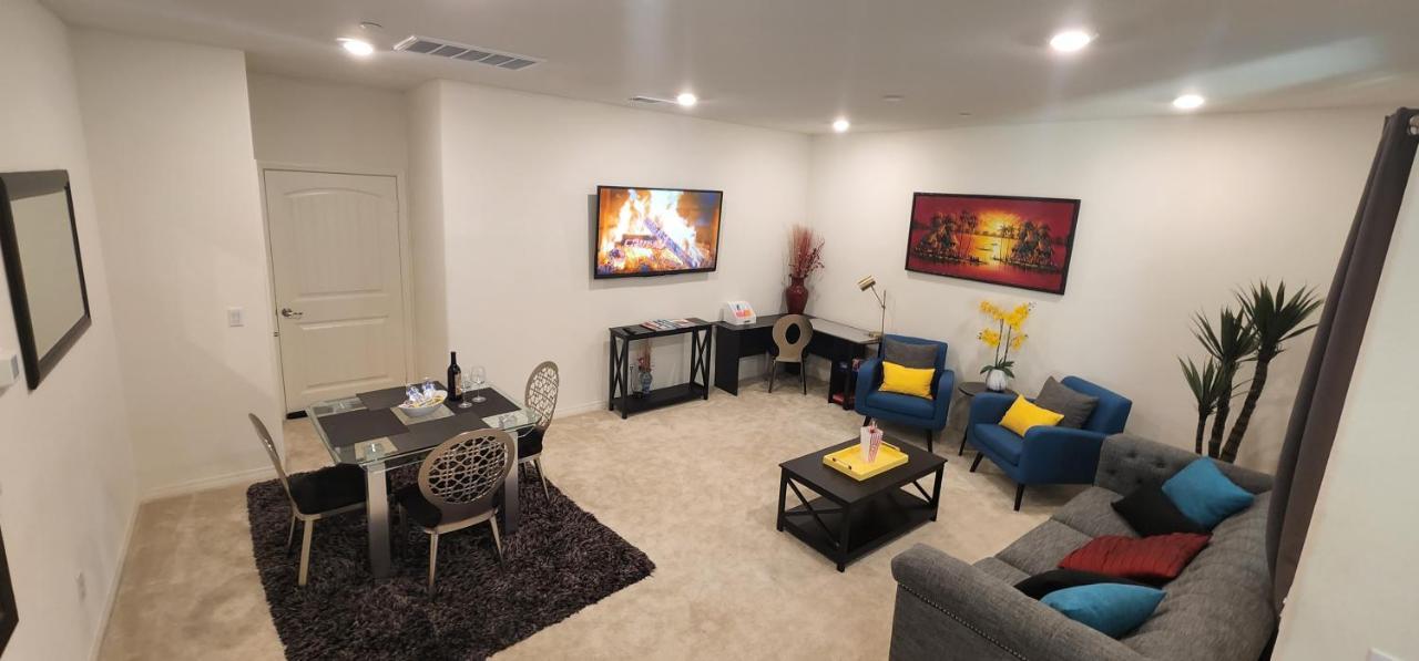 Private Lux Apartment In A New Community Fontana Extérieur photo