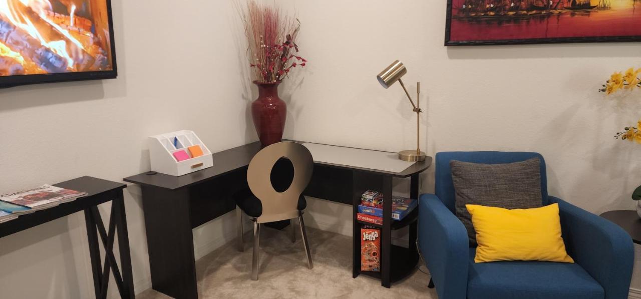 Private Lux Apartment In A New Community Fontana Extérieur photo