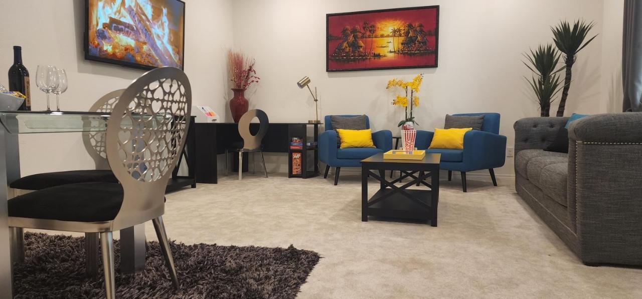 Private Lux Apartment In A New Community Fontana Extérieur photo